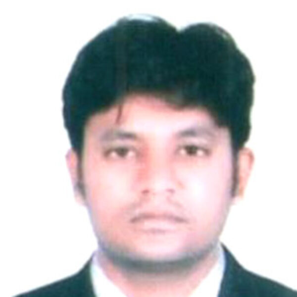 Dr. NAVEEN P
